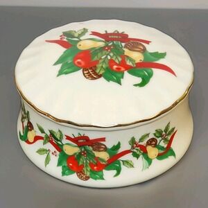 Vintage Heritage House Music Box Melodies‎ Silent Night Porcelain Trinket Box